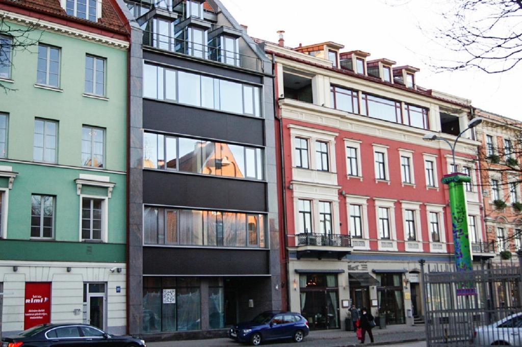 Old Town Apartment With Private Elevator Riga Bagian luar foto